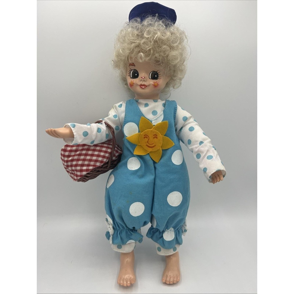 Vintage 1986 Brinn's August Calendar Clown Doll - Summertime Picnic Beach 14"